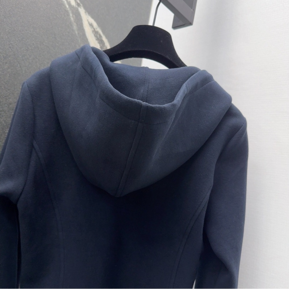 ALO Yoga Navy Hoodie and Sweatpants Set - Picture 5 of 8